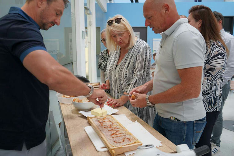 Honigernte - Mmmmm Lecker! Bild 20