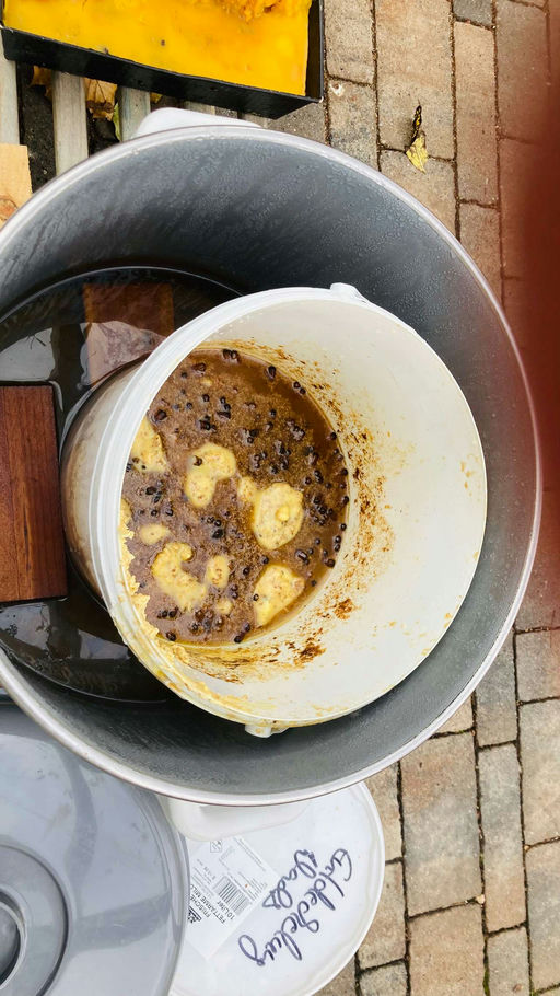 Winterarbeiten eines Imkers Bild 3