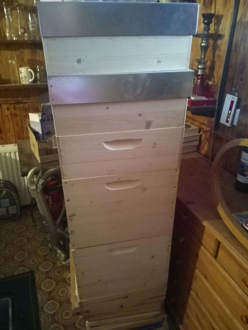 Beuten zusammenschrauben