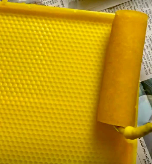 Die Nordwaben werden gewachst