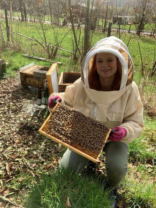 Frisch geflämmt in die neue Bienensaison